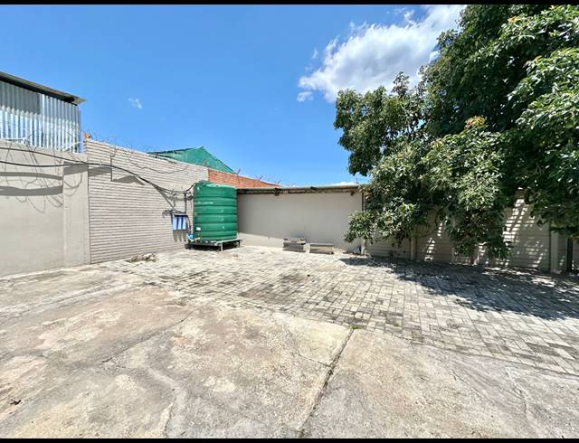 M² APARTMENT BLOCK FOR SALE IN ANNADALE